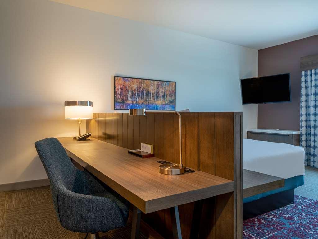 Hilton Garden Inn Jeffersonville Louisville North Номер фото